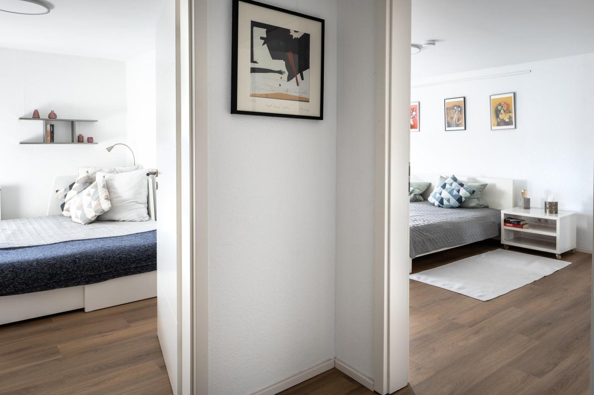 Eich-Penthouse, Zentral Am Stadtwald Mit Ausblick Ueber Die Stadt, 24H Self Check-In, Netflix, Disneyplus Hannover Luaran gambar